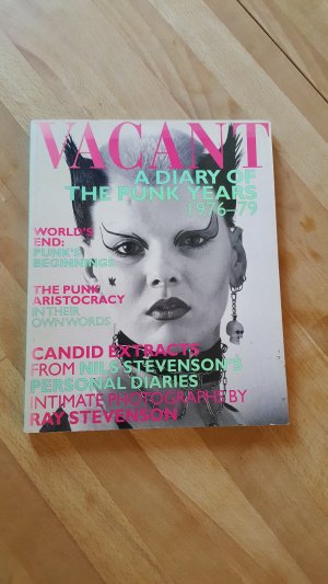 VACANT a Diary of The punk Years 洋書 写真集 VACANT a Diary of The